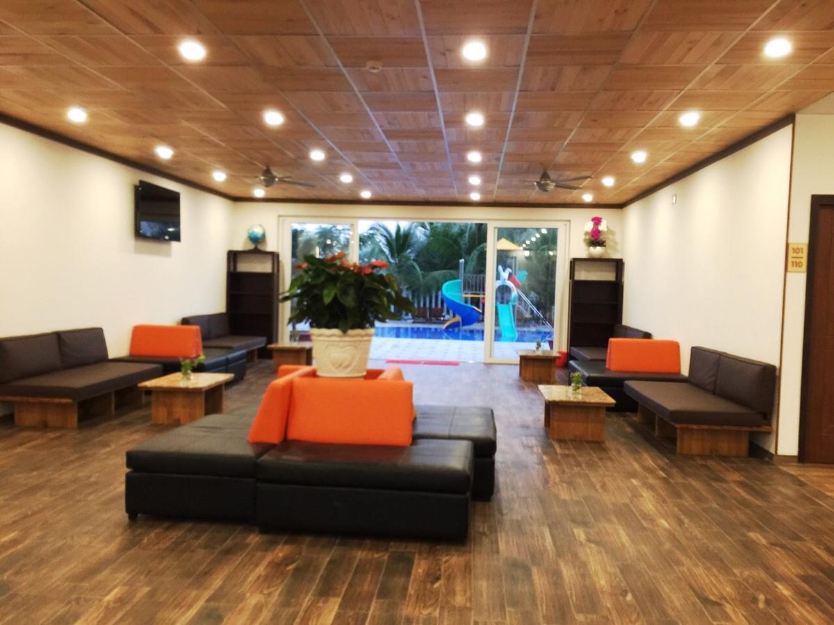 Oceanward Hotel & Resort Лонг Хай Екстериор снимка
